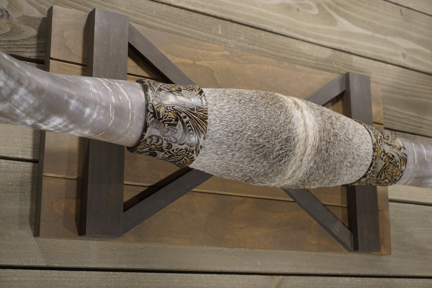 5' 5" Longhorn Wall Mount #239