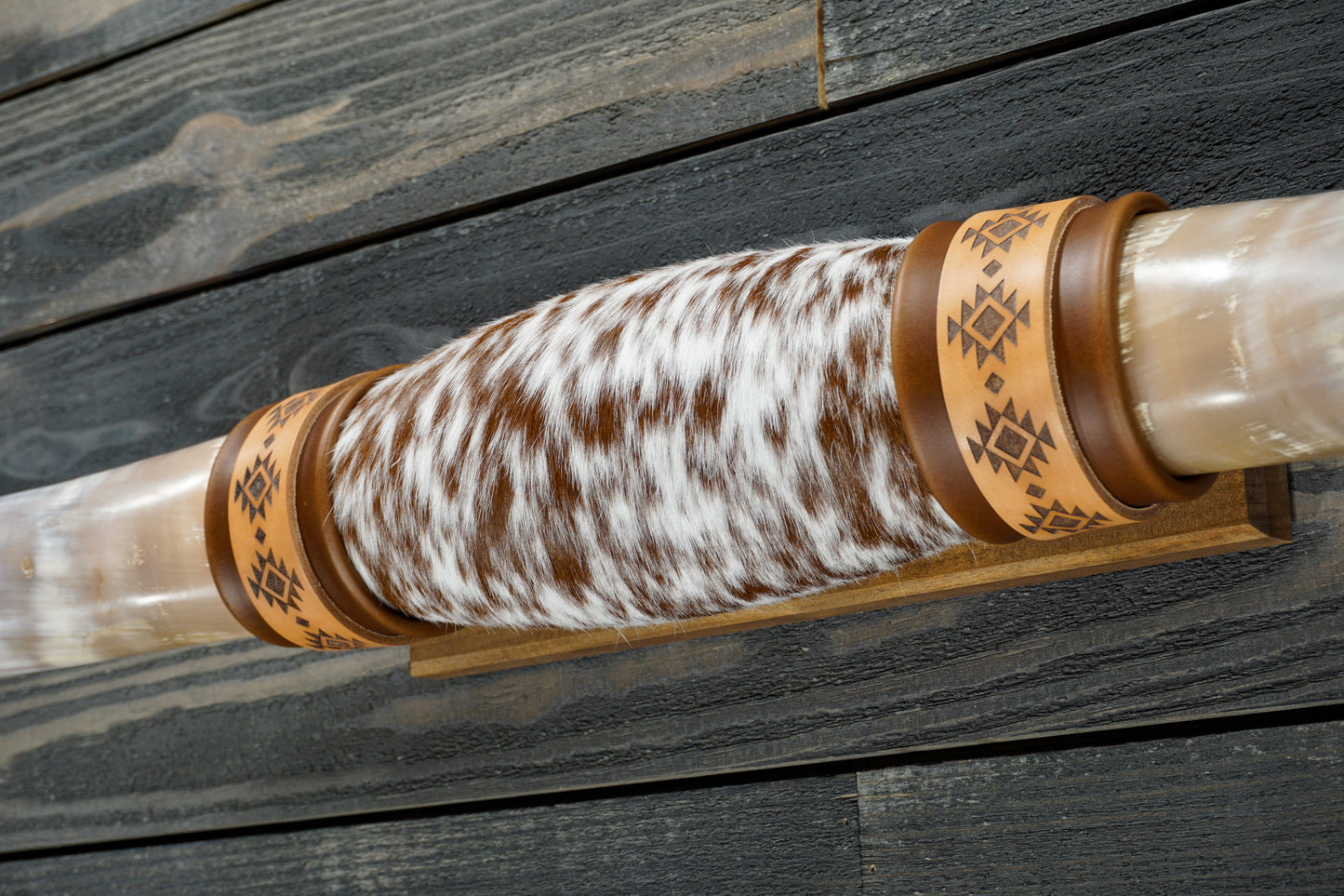 4' 2" Longhorn Wall Mount #285