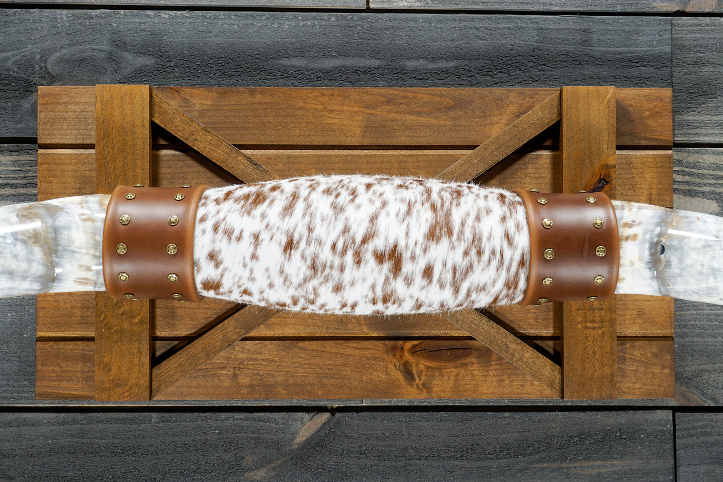 5' 4" Longhorn Wall Mount #302