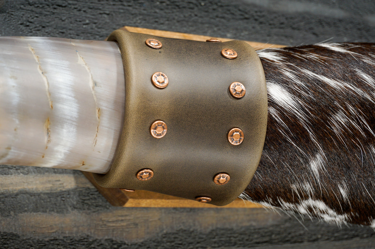 5' 5" Longhorn Wall Mount #277
