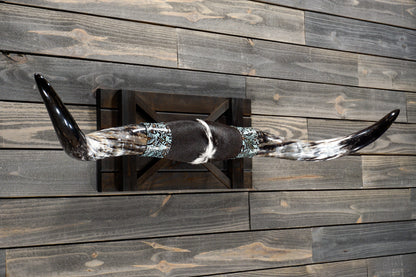 4' 11" Longhorn Wall Mount #296