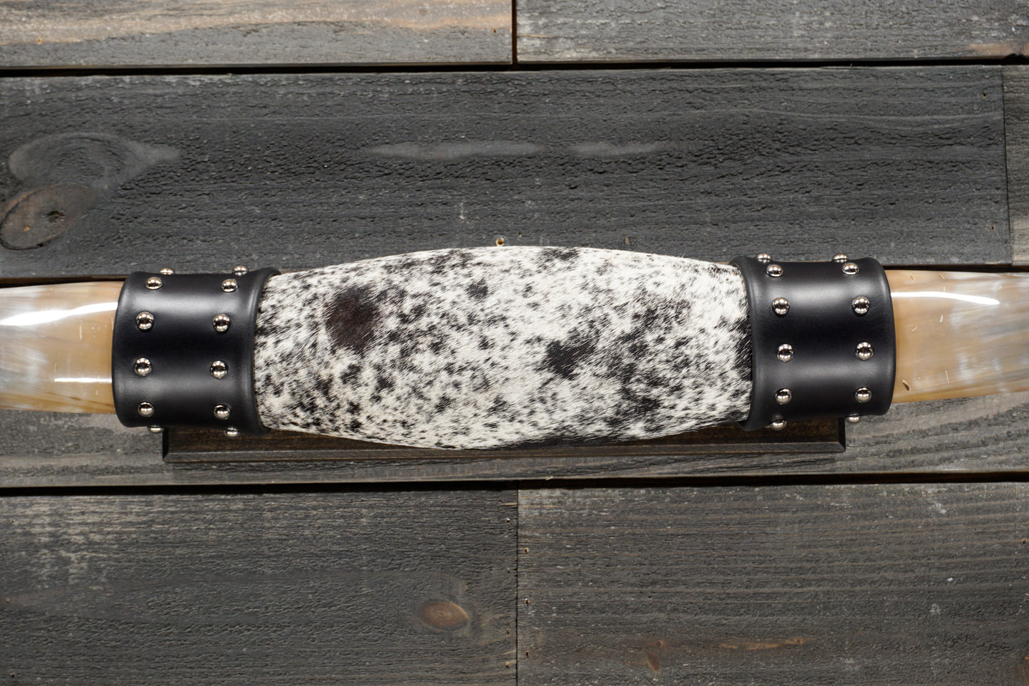 5' 0" Longhorn Wall Mount #339