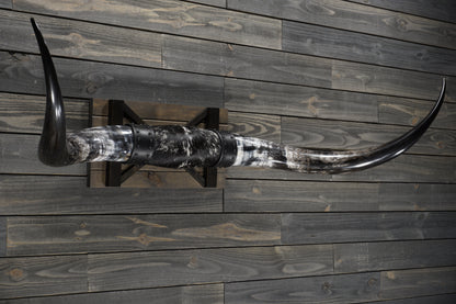 5' 11" Longhorn Wall Mount #358