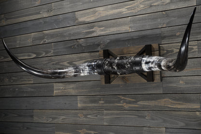 5' 11" Longhorn Wall Mount #358