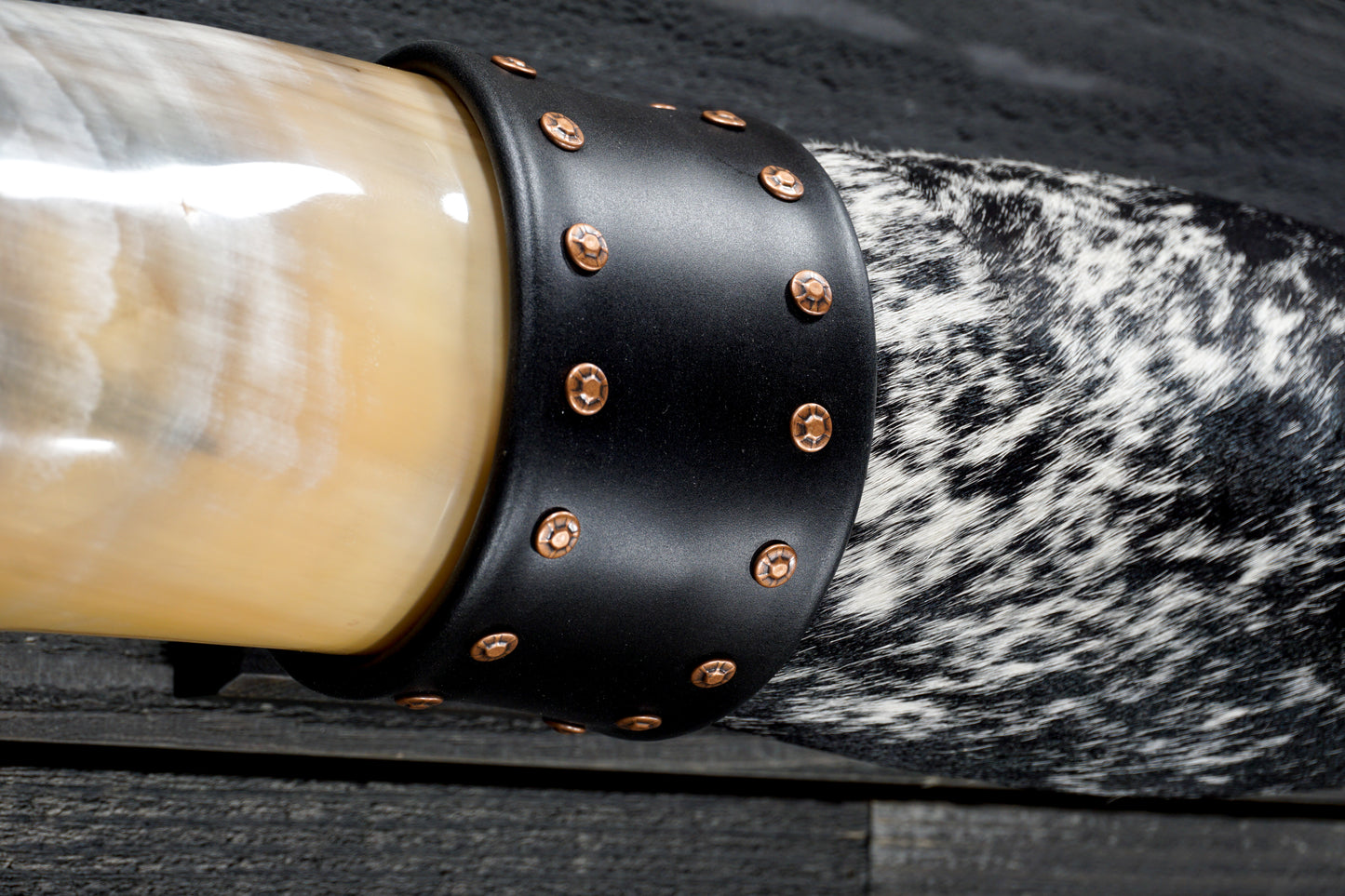 5' 0" Longhorn Wall Mount #367