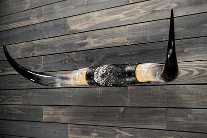 5' 0" Longhorn Wall Mount #367