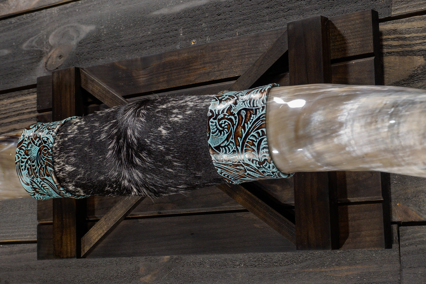 6' 10" Longhorn Wall Mount #321