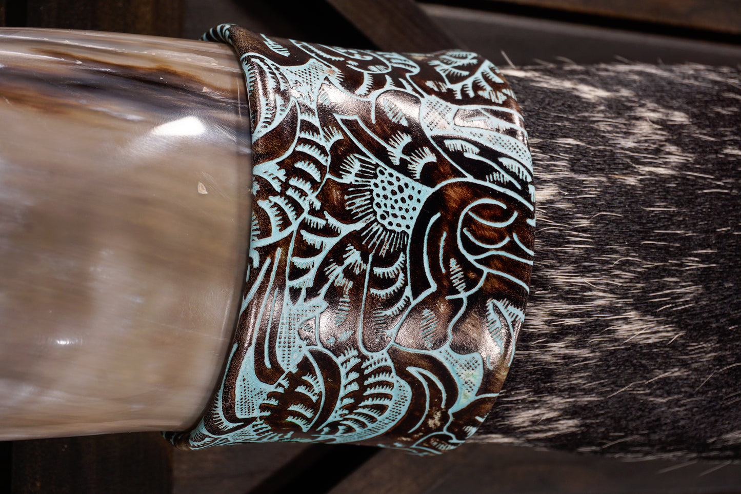 6' 10" Longhorn Wall Mount #321