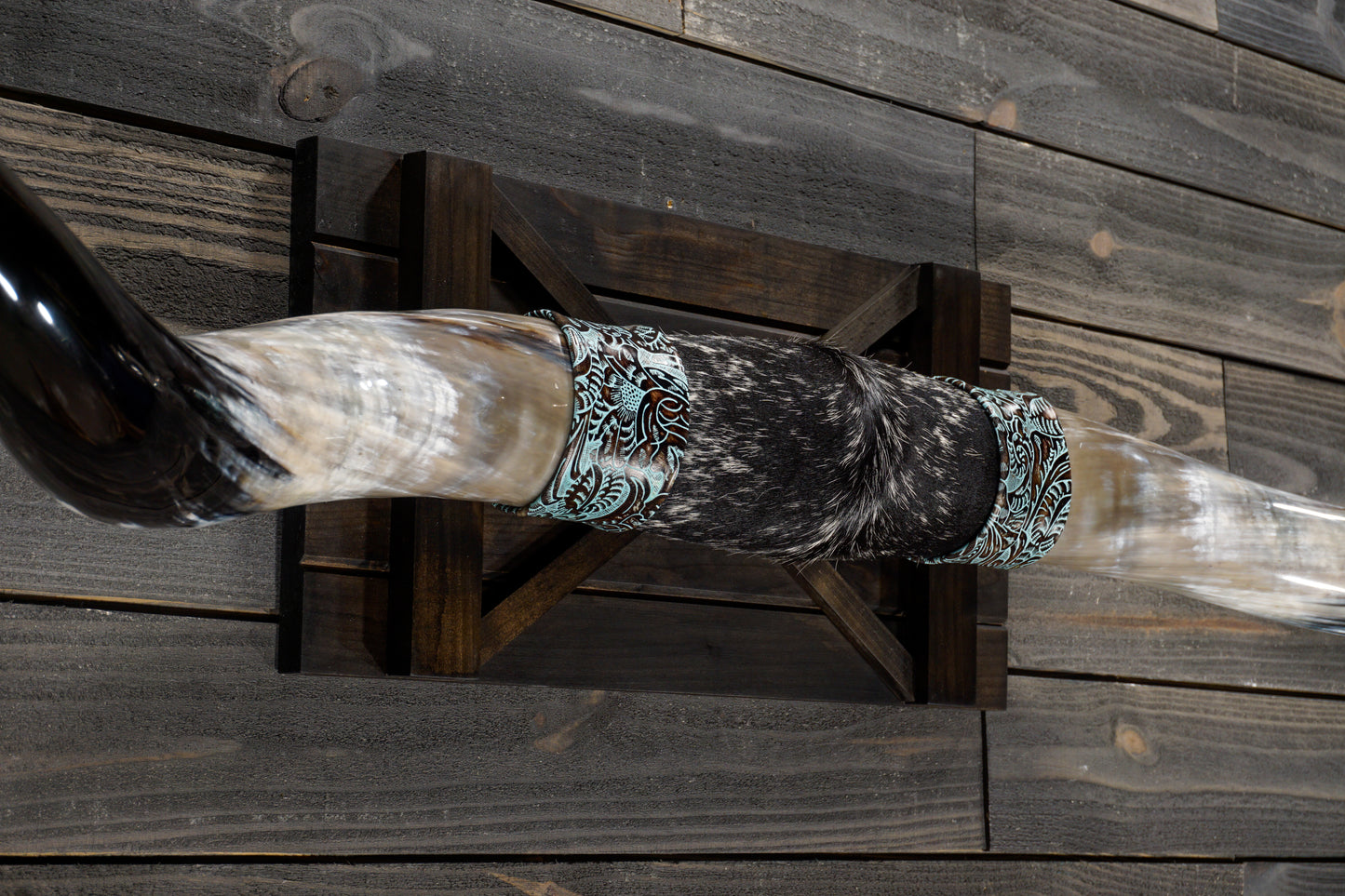 6' 10" Longhorn Wall Mount #321