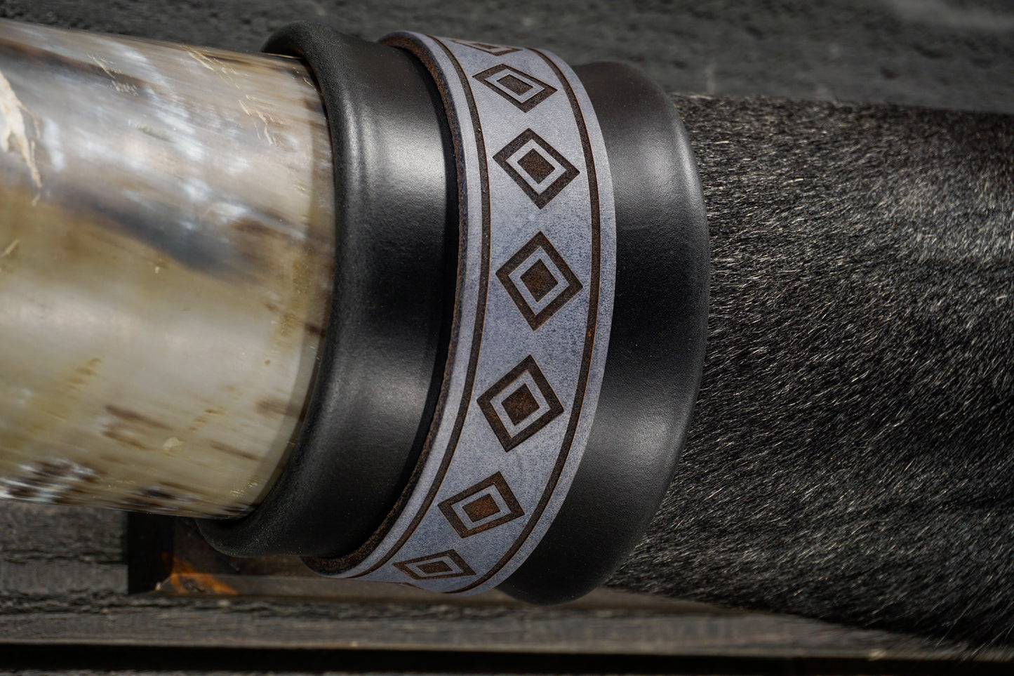 4' 7" Longhorn Wall Mount #331