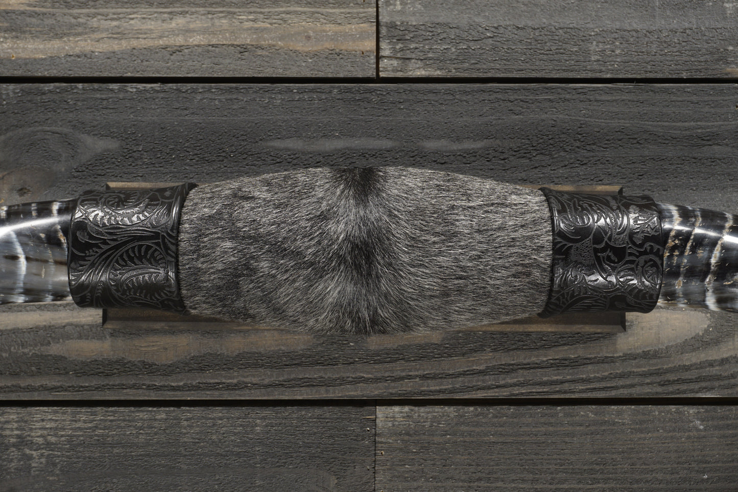 4' 7" Longhorn Wall Mount #288