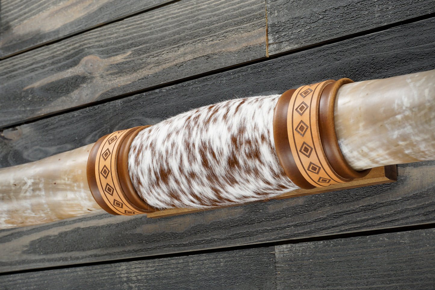 4' 8" Longhorn Wall Mount #295