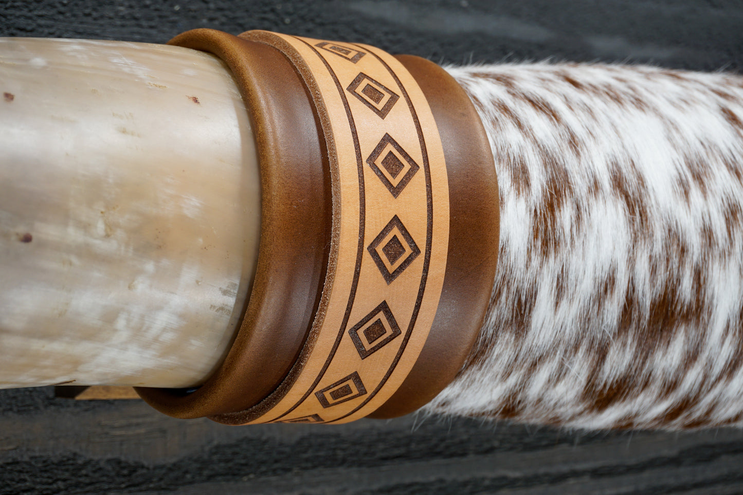 4' 8" Longhorn Wall Mount #295