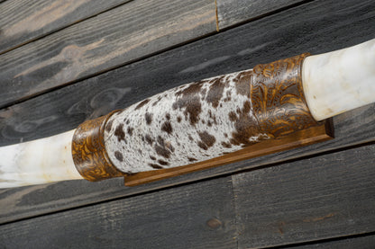 5' 2" Longhorn Wall Mount #329