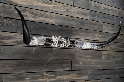 4' 8" Longhorn Wall Mount #332