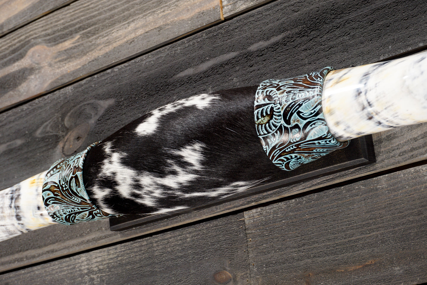 4' 8" Longhorn Wall Mount #361