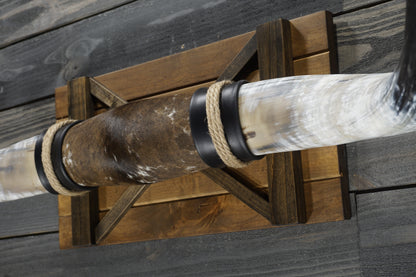 5' 0" Longhorn Wall Mount #357