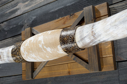 5' 9" Longhorn Wall Mount #364