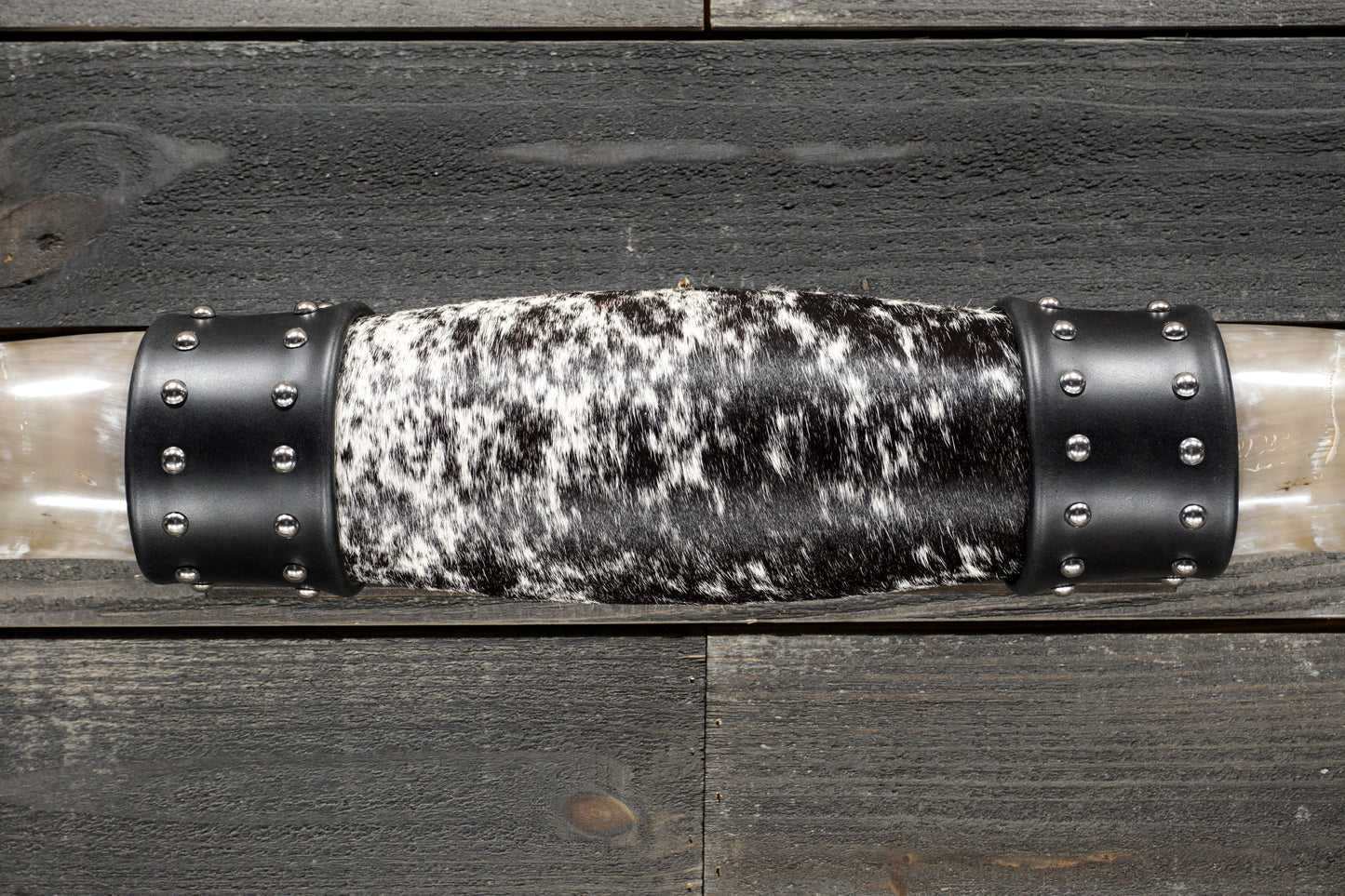 4' 7" Longhorn Wall Mount #376