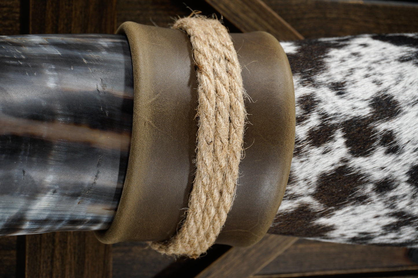 4' 4" Longhorn Wall Mount #333