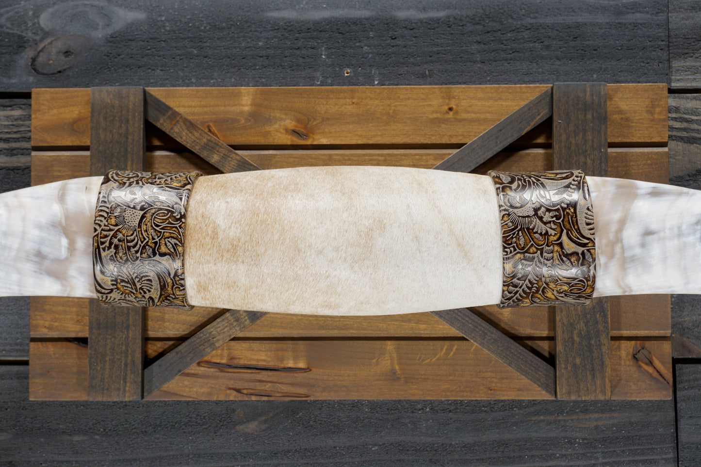 6' 6" Longhorn Wall Mount #324
