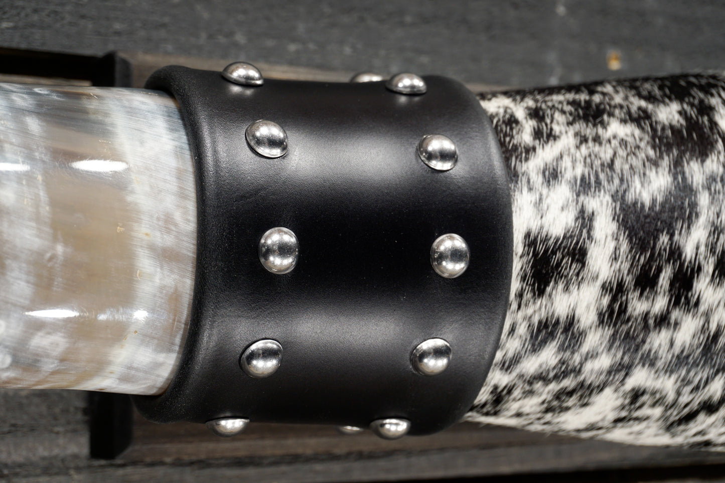 4' 10" Longhorn Wall Mount #315