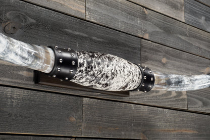 4' 10" Longhorn Wall Mount #315