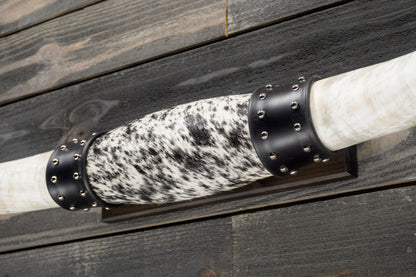 4' 3" Longhorn Wall Mount #327