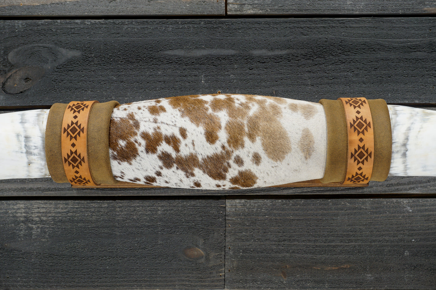 5' 2" Longhorn Wall Mount #323