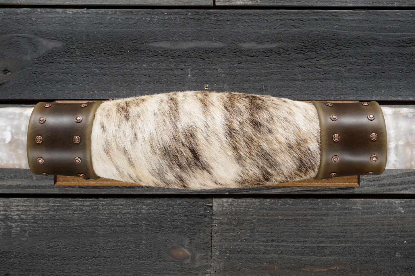 5' 4" Longhorn Wall Mount #337