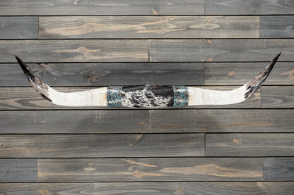 4' 3" Longhorn Wall Mount #378