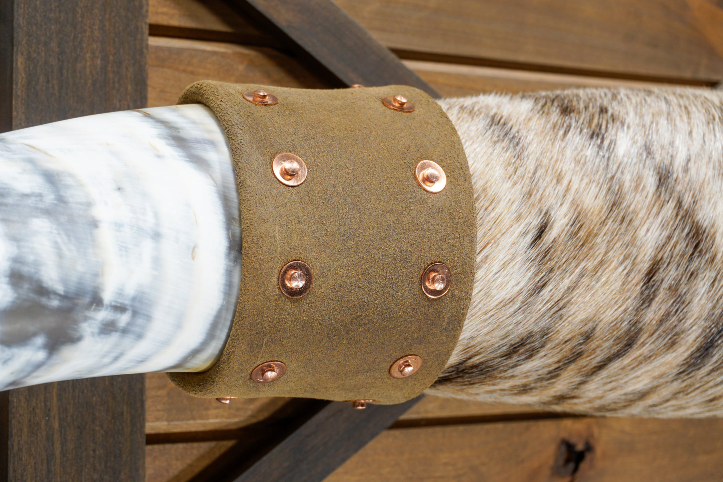 5' 9" Longhorn Wall Mount #271