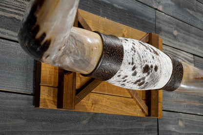 5' 4" Longhorn Wall Mount #348