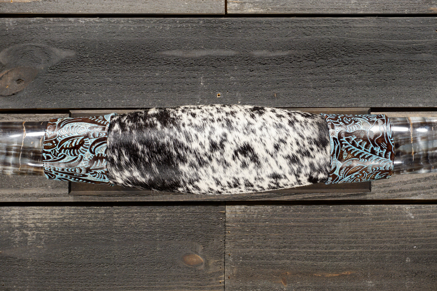 4' 0" Longhorn Wall Mount #318