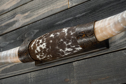 4' 4" Longhorn Wall Mount #330