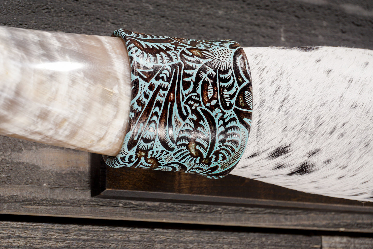 5' 1" Longhorn Wall Mount #379