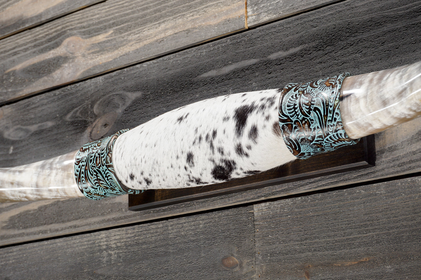 5' 1" Longhorn Wall Mount #379