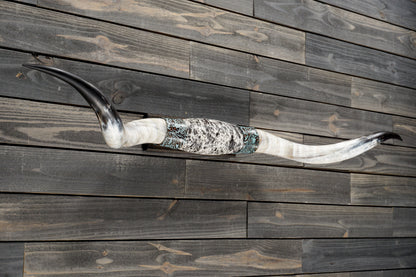 5' 8" Longhorn Wall Mount #335