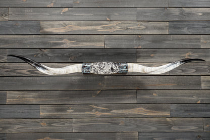 5' 8" Longhorn Wall Mount #335
