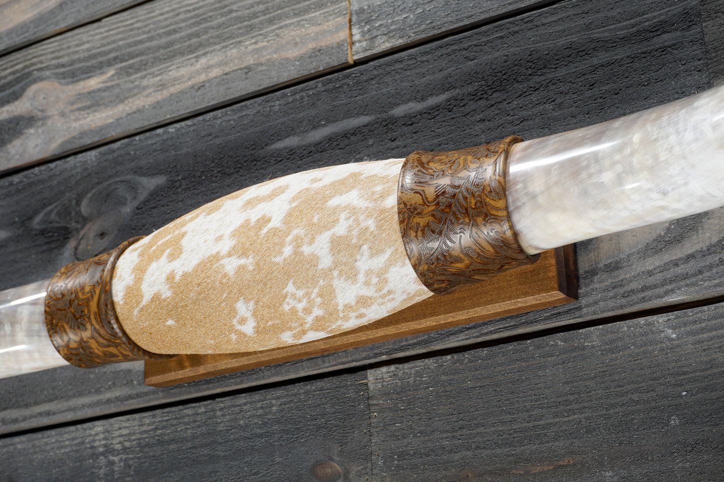5' 0" Longhorn Wall Mount #356